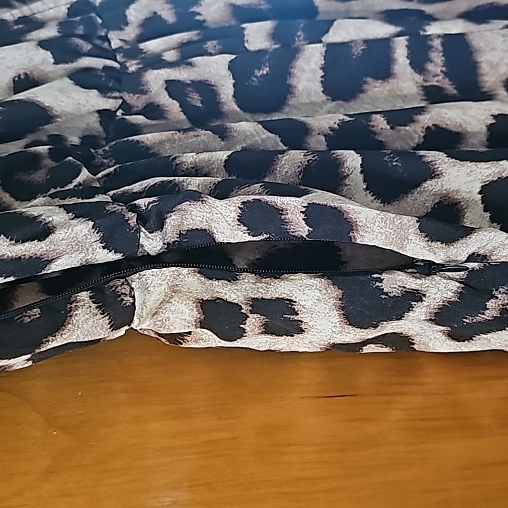 Romper - Picture 3 of 3